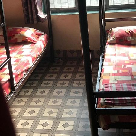Care Dormitory Mumbai Eksteriør bilde