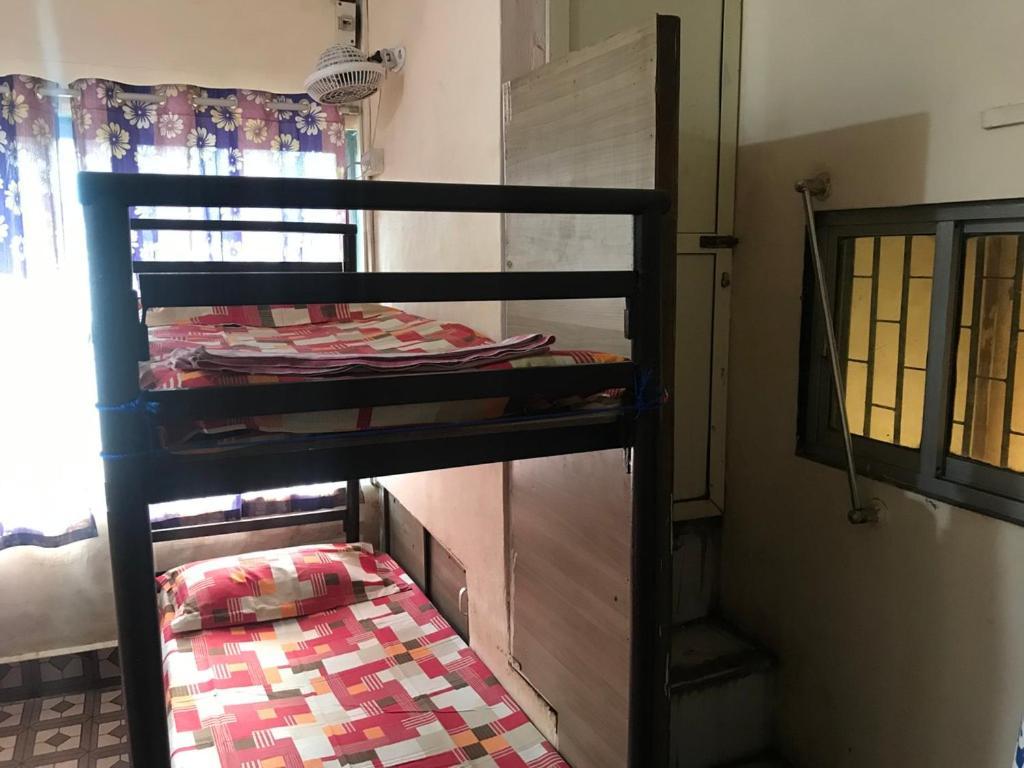 Care Dormitory Mumbai Eksteriør bilde
